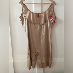 Spanx Slimplicity Open-Bust Mid-Thigh Bodysuit NUDE Size 2X